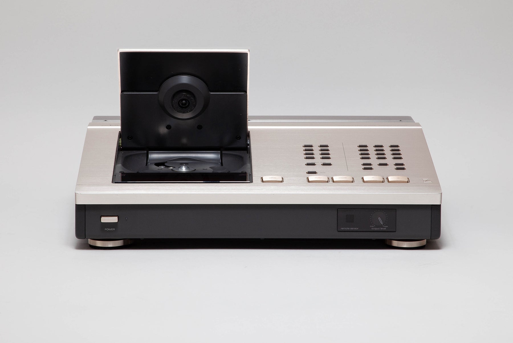 Lecteur CD LUXMAN D500 X's - Vue de face ouvert