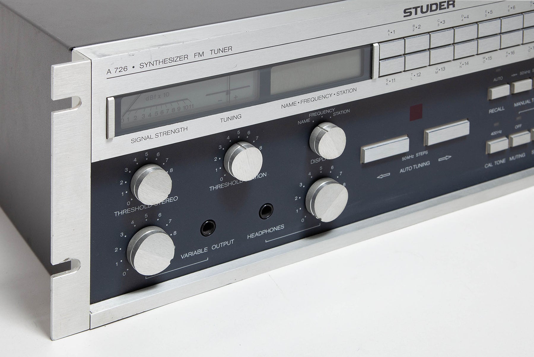 Tuner Studer A 726 - Zoom vu mètre