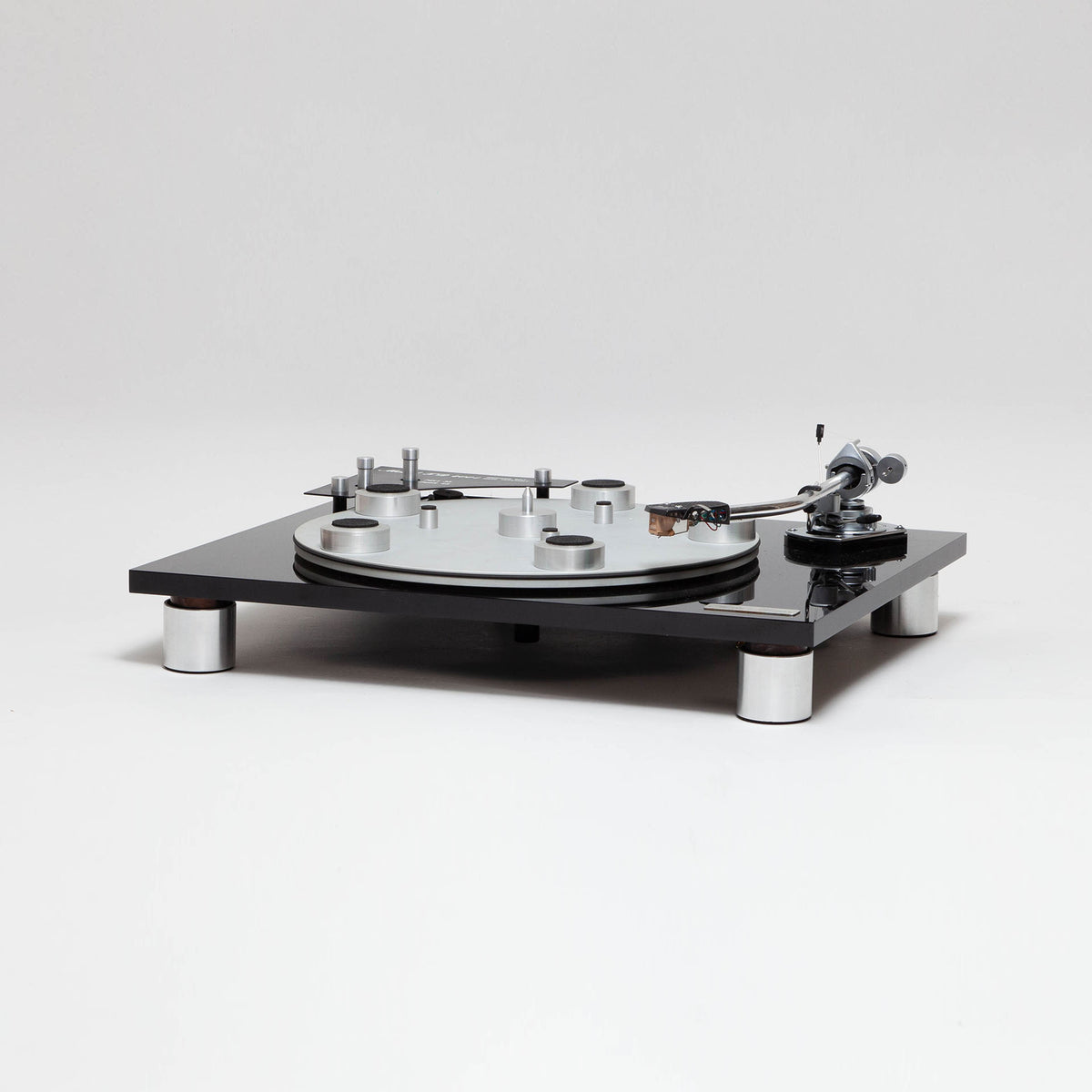 Platine vinyles Audio Linear TD 4001 - Vue de trois quarts