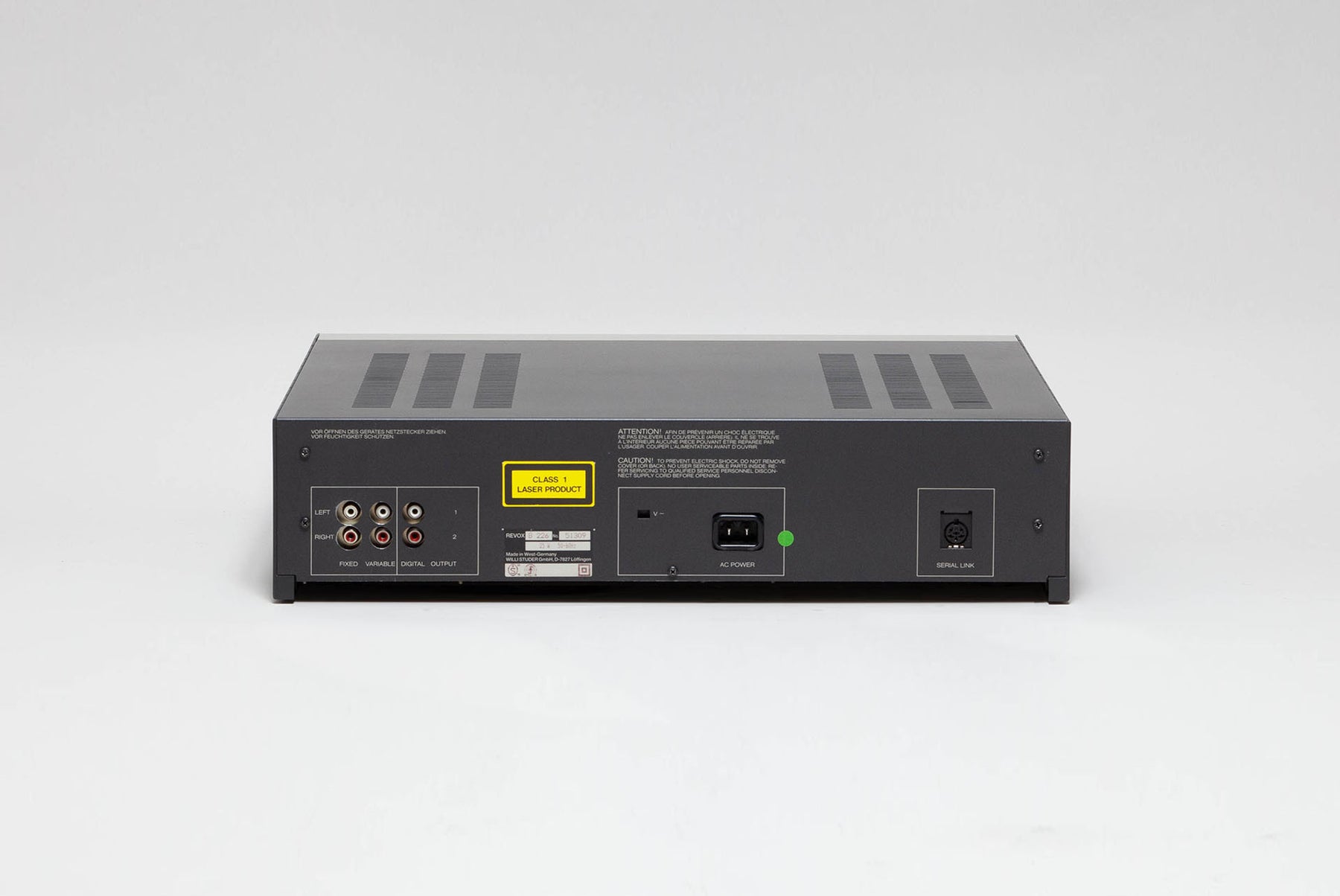 Platine CD Revox CD 226 - Vue arrière