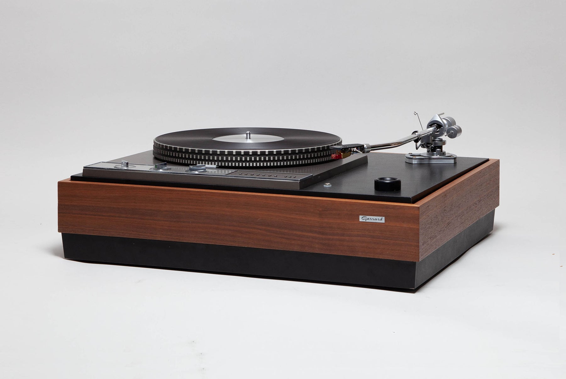 Platine vinyles Garrard 401 - Vue de trois quarts bis