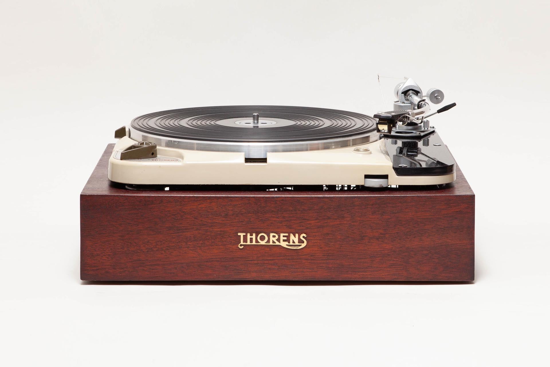Thorens TD 124 & SME 3009 - Turntable | HARK