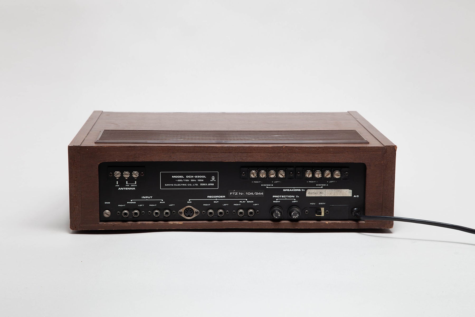 Ensemble Sanyo platine TP 725 UM & amplificateur IC 2300 L