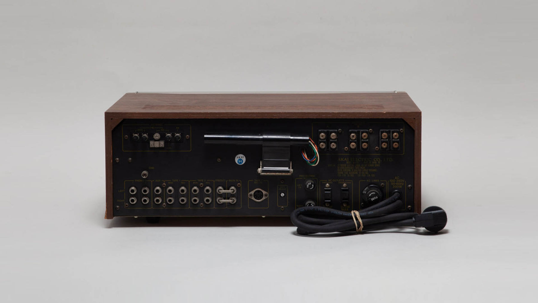Akai AA-920