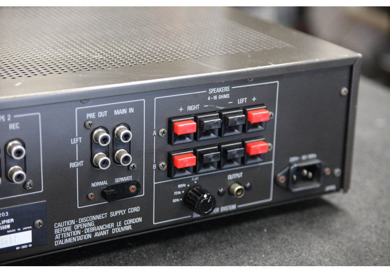 Accuphase E-203