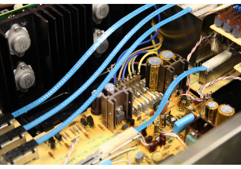 Accuphase E-203