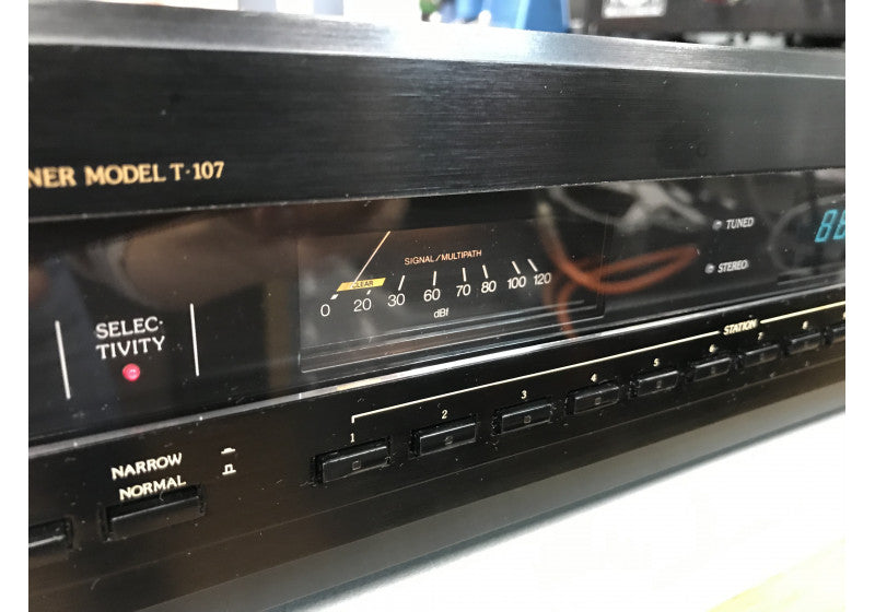 Accuphase T-107