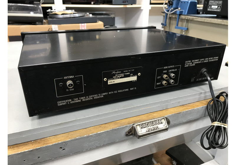 Accuphase T-107