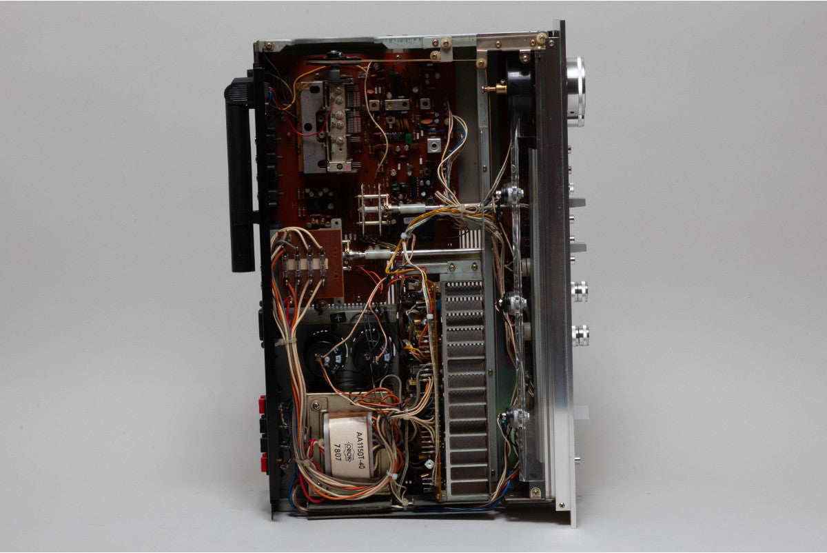 Akai AA-1150