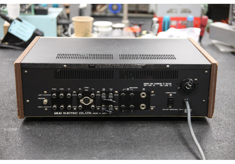 Akai AA-5200