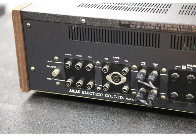 Akai AA-5200