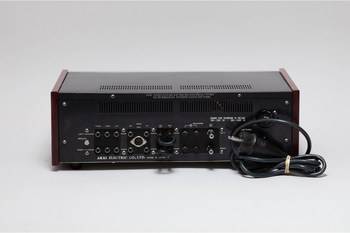 Akai AA-5200
