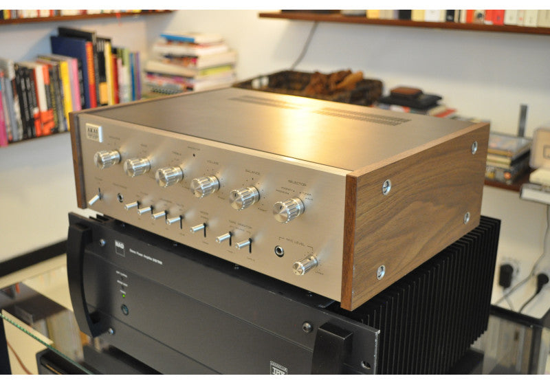 Akai AA-5500