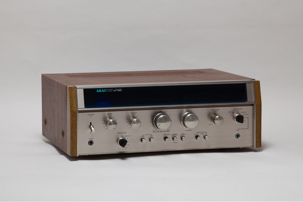 Akai AA-920
