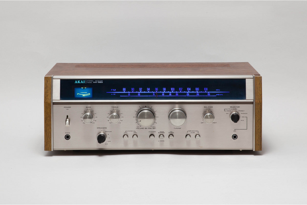 Akai AA-920