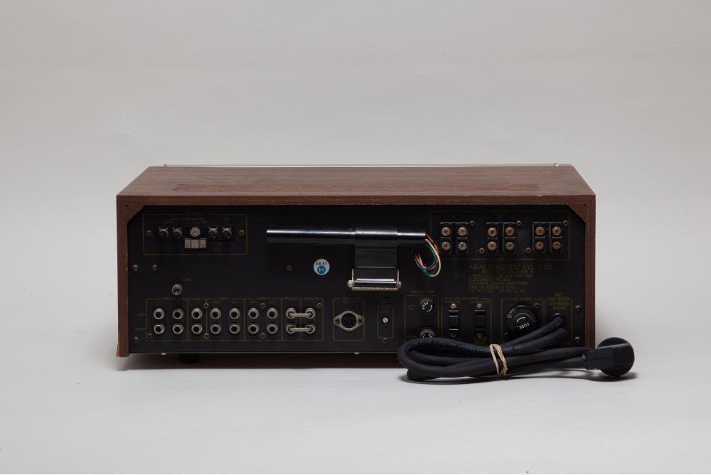 Akai AA-920