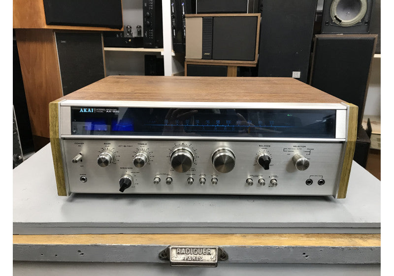Akai AA-930