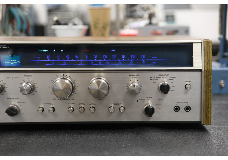 Akai AA-940