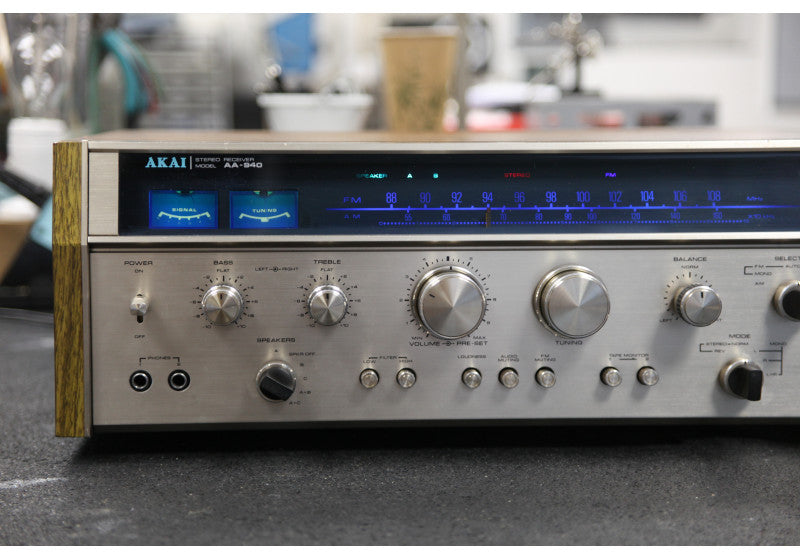 Akai AA-940