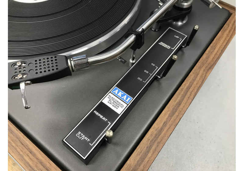 Akai AP-004