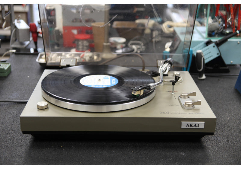 Akai AP-100C