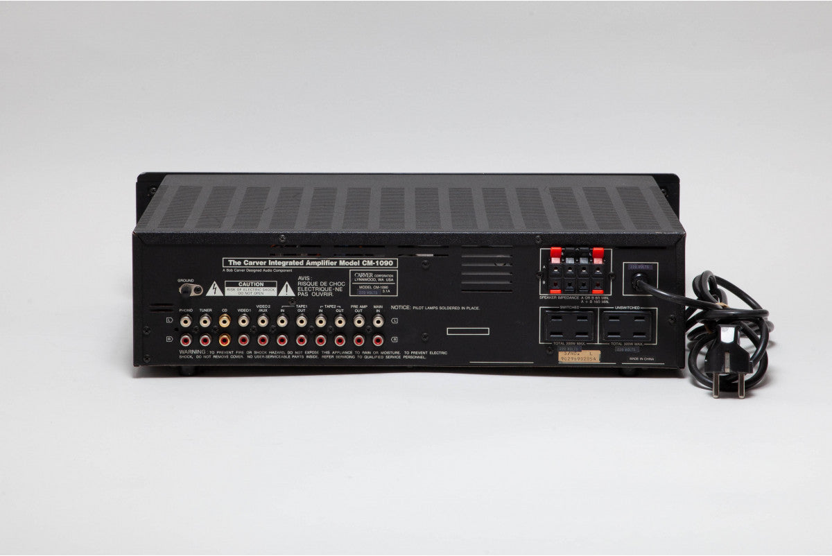 Carver CM-1090