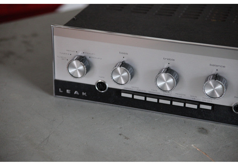 Leak Stereo 70