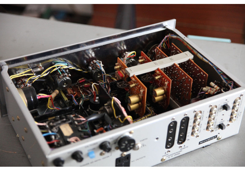 Leak Stereo 70