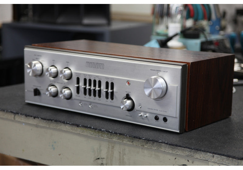 Luxman C-1000