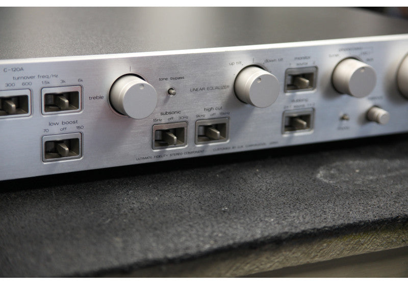 Luxman C-120A