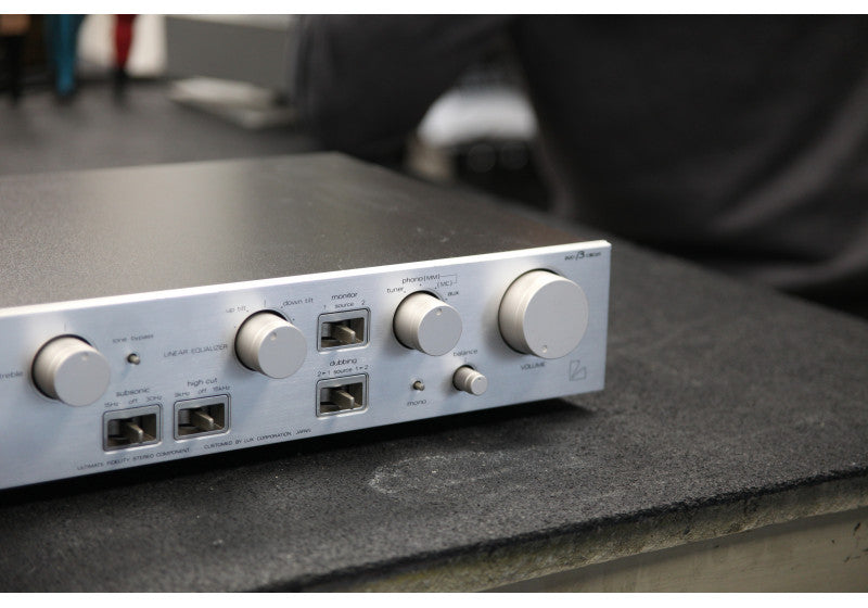 Luxman C-120A