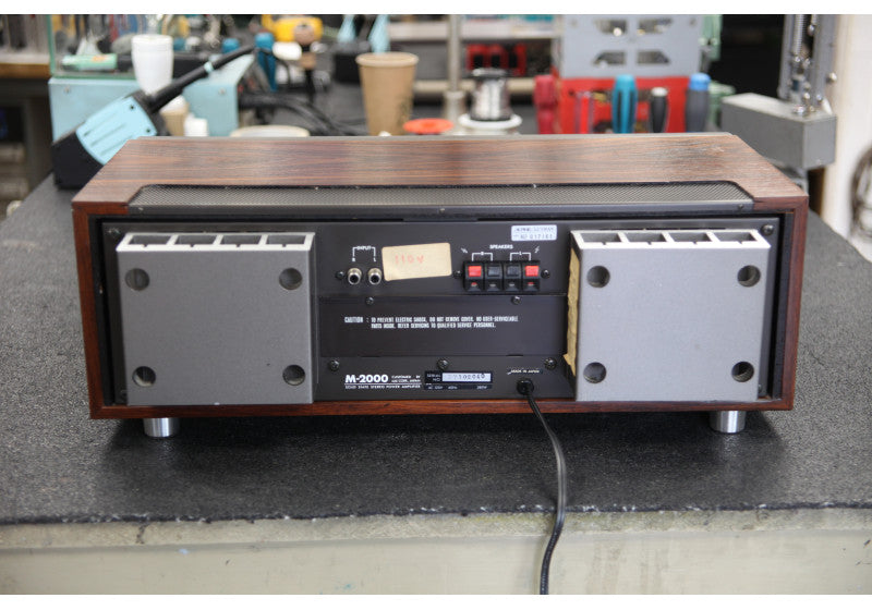 Luxman M-2000