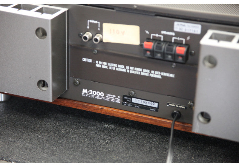 Luxman M-2000