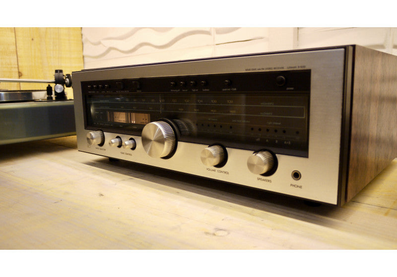 Luxman R-1050
