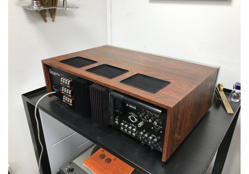 Luxman R-1500S