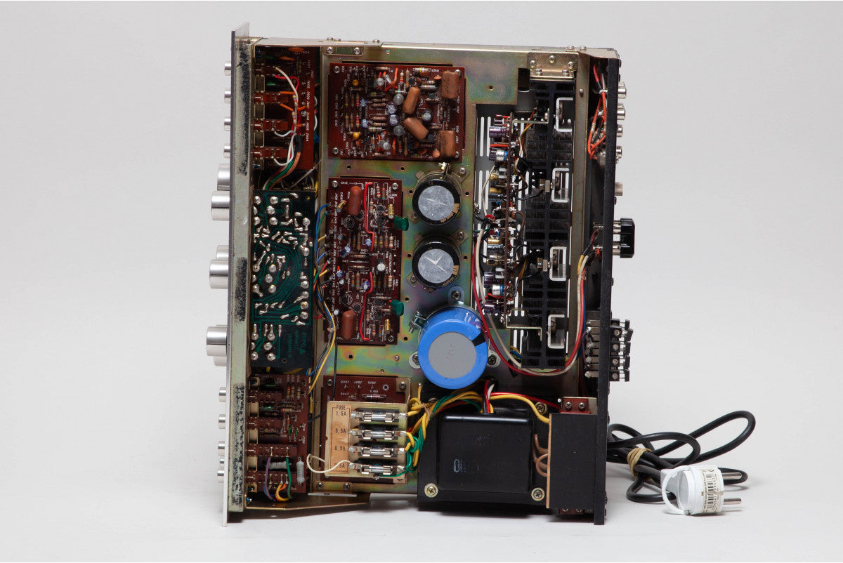 Marantz Model 1060