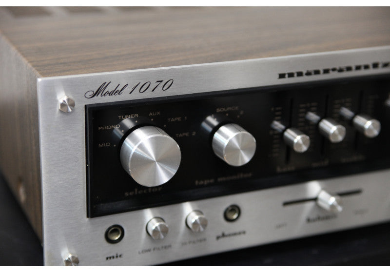 Marantz Model 1070