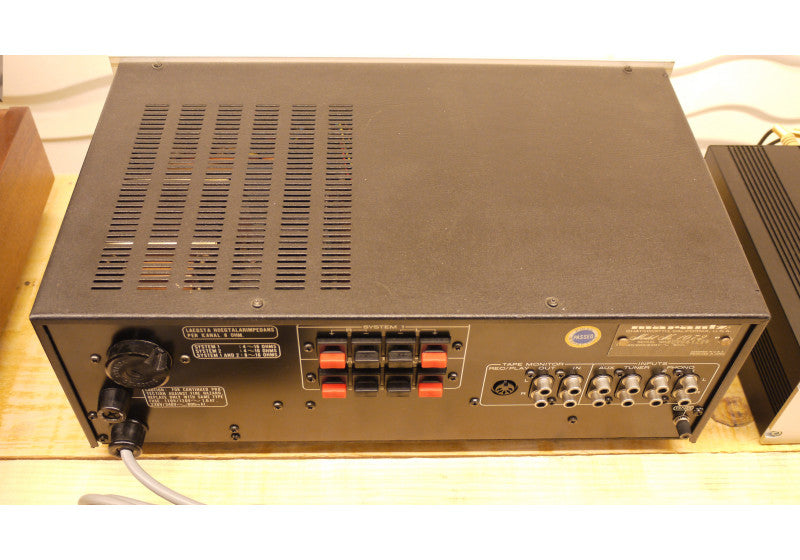 Marantz Model 1072