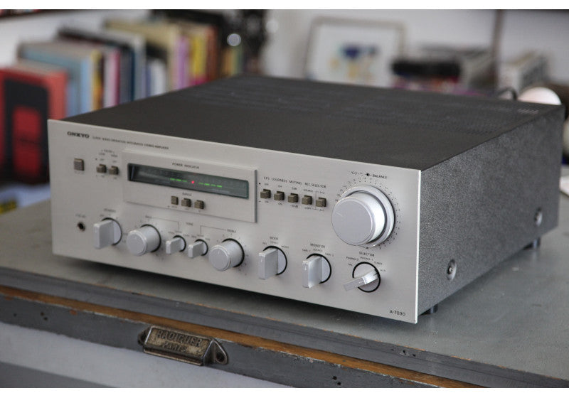 Onkyo A-7090