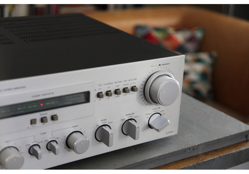 Onkyo A-7090