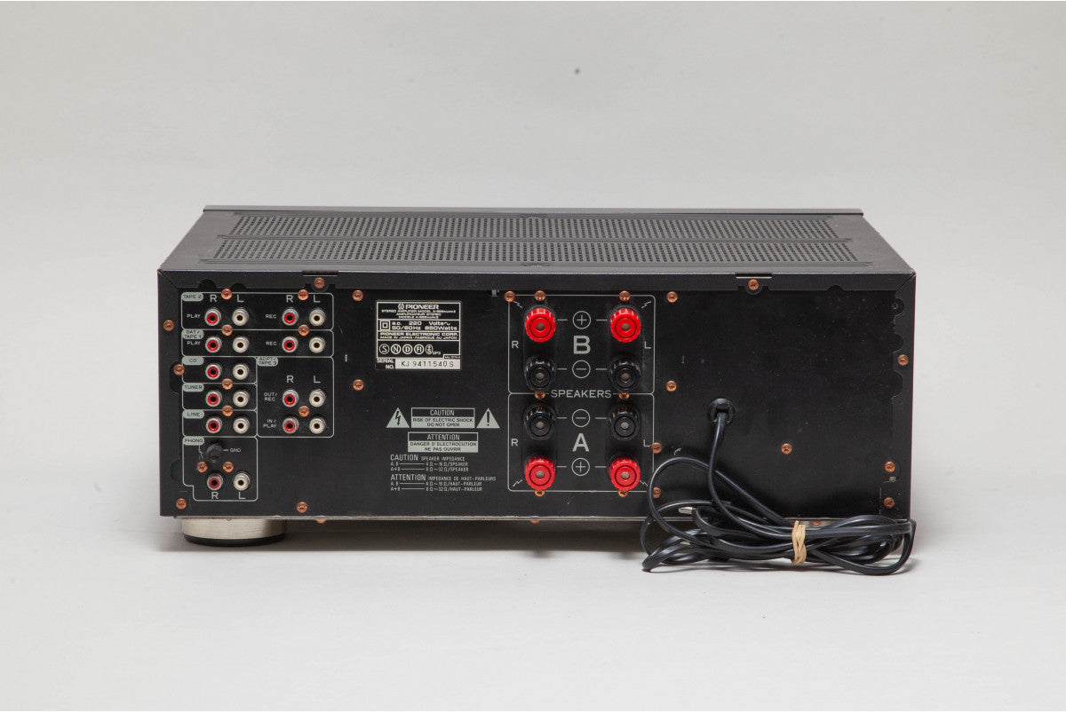 Pioneer A-656 MKII