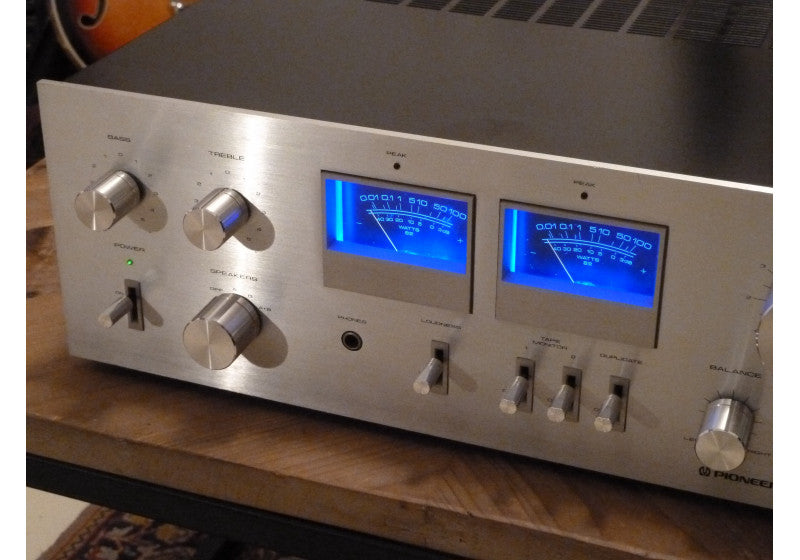 Pioneer SA-706 (Blue Led Light)
