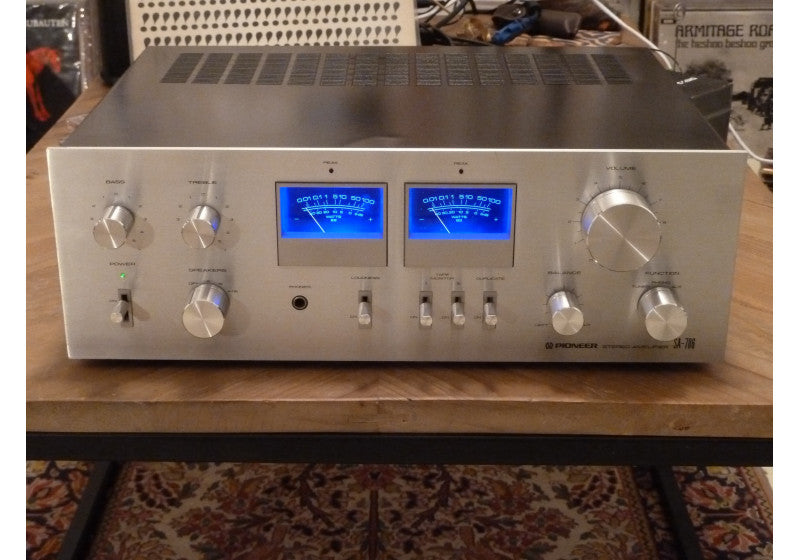 Pioneer SA-706 (Blue Led Light)