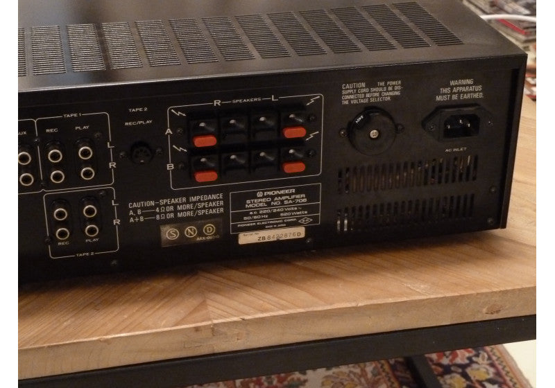 Pioneer SA-706 (Blue Led Light)