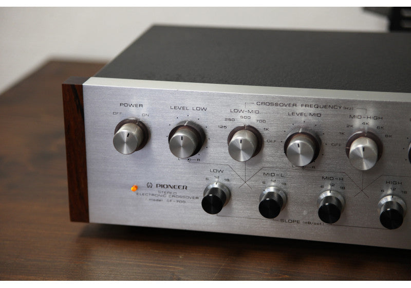 Pioneer SF-700