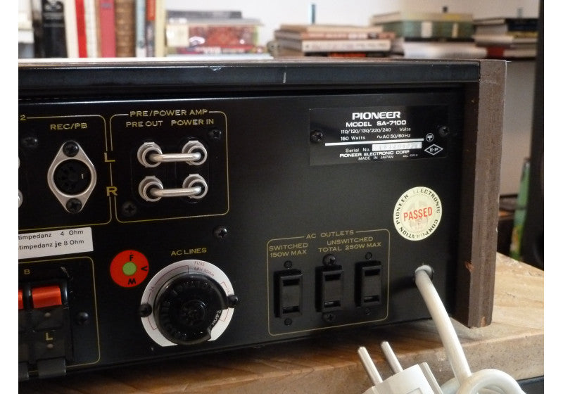 Pioneer SA-7100