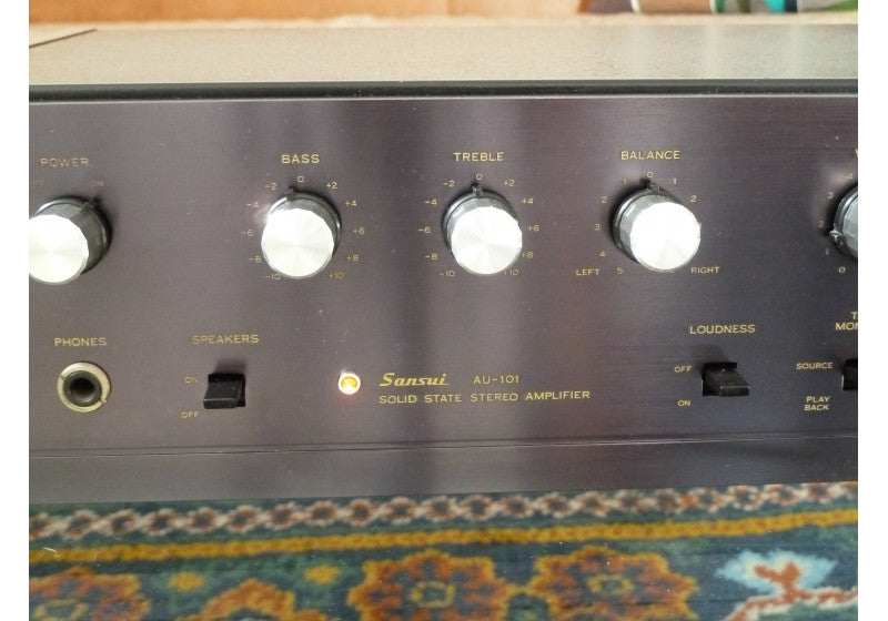 Sansui AU-101