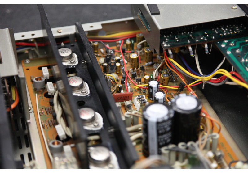 Sansui AU-217