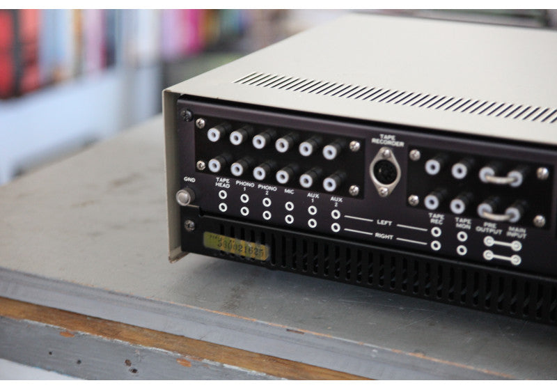 Sansui AU-555