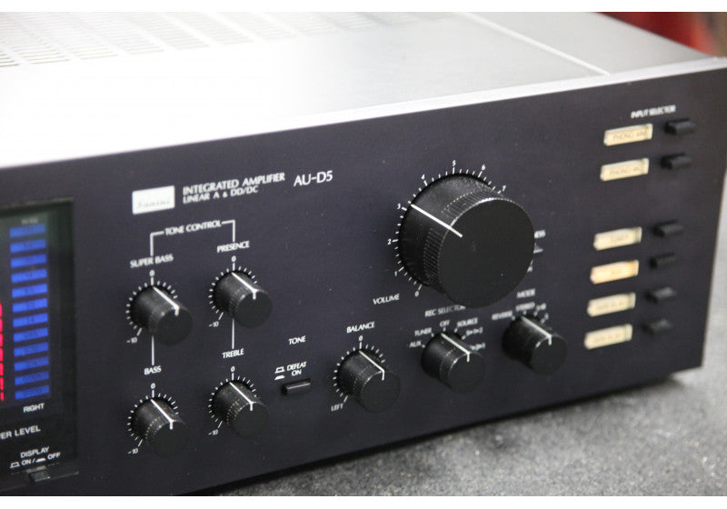 Sansui AU-D5